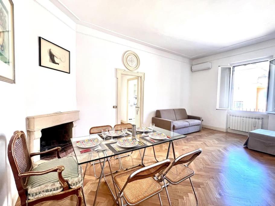 The Terrace In Apartment *